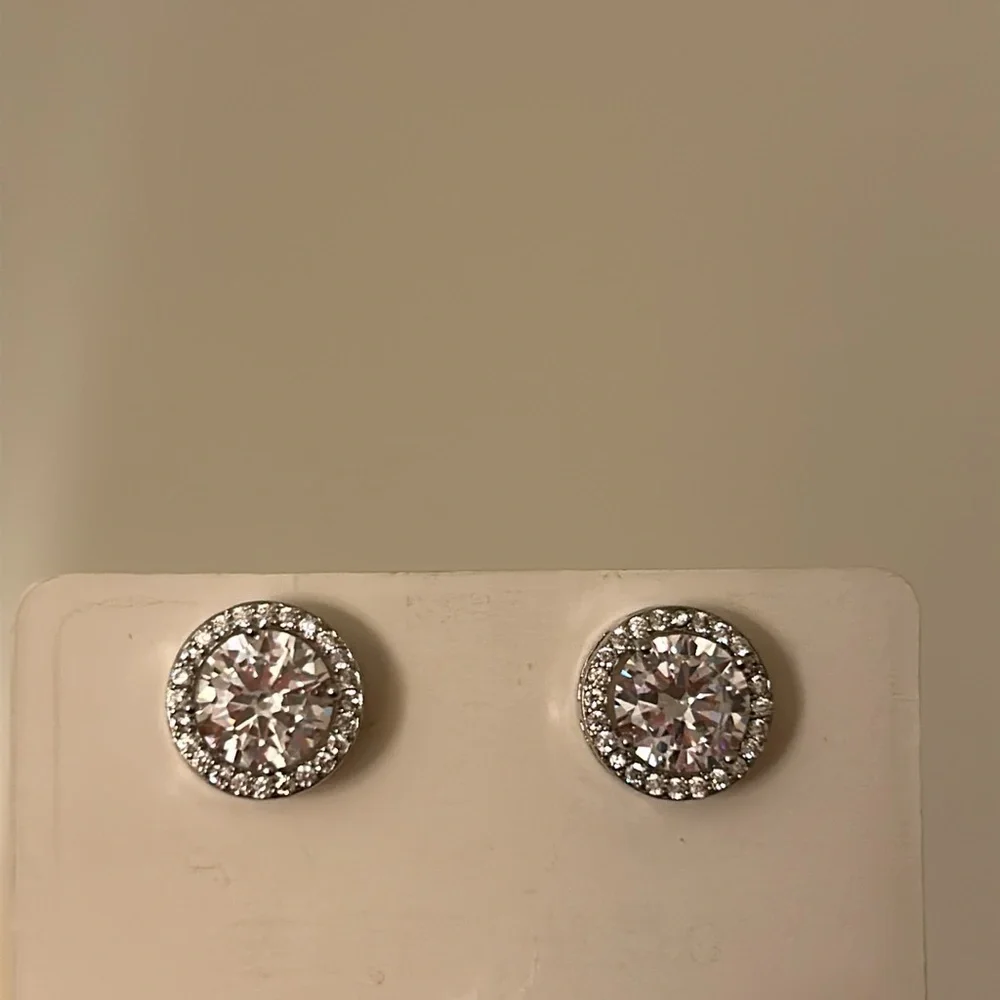 Elegant Cubic Zirconia Crystal Silver Stud Earrings